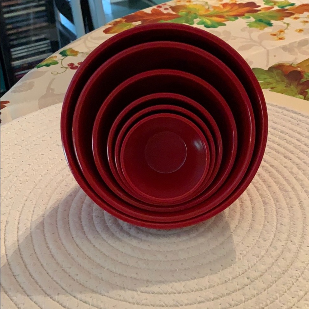 Rachael Ray measuring cups